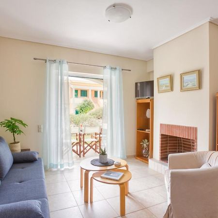 Dimeli Junior Apartment At The Beach Barbáti Kültér fotó