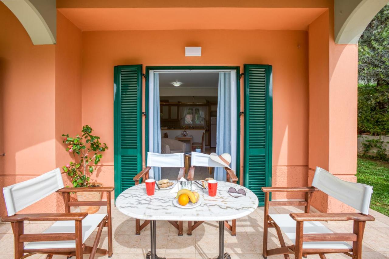 Dimeli Junior Apartment At The Beach Barbáti Kültér fotó