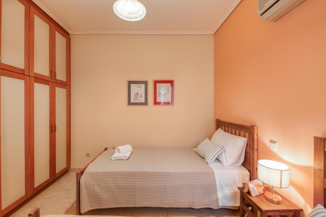Dimeli Junior Apartment At The Beach Barbáti Kültér fotó
