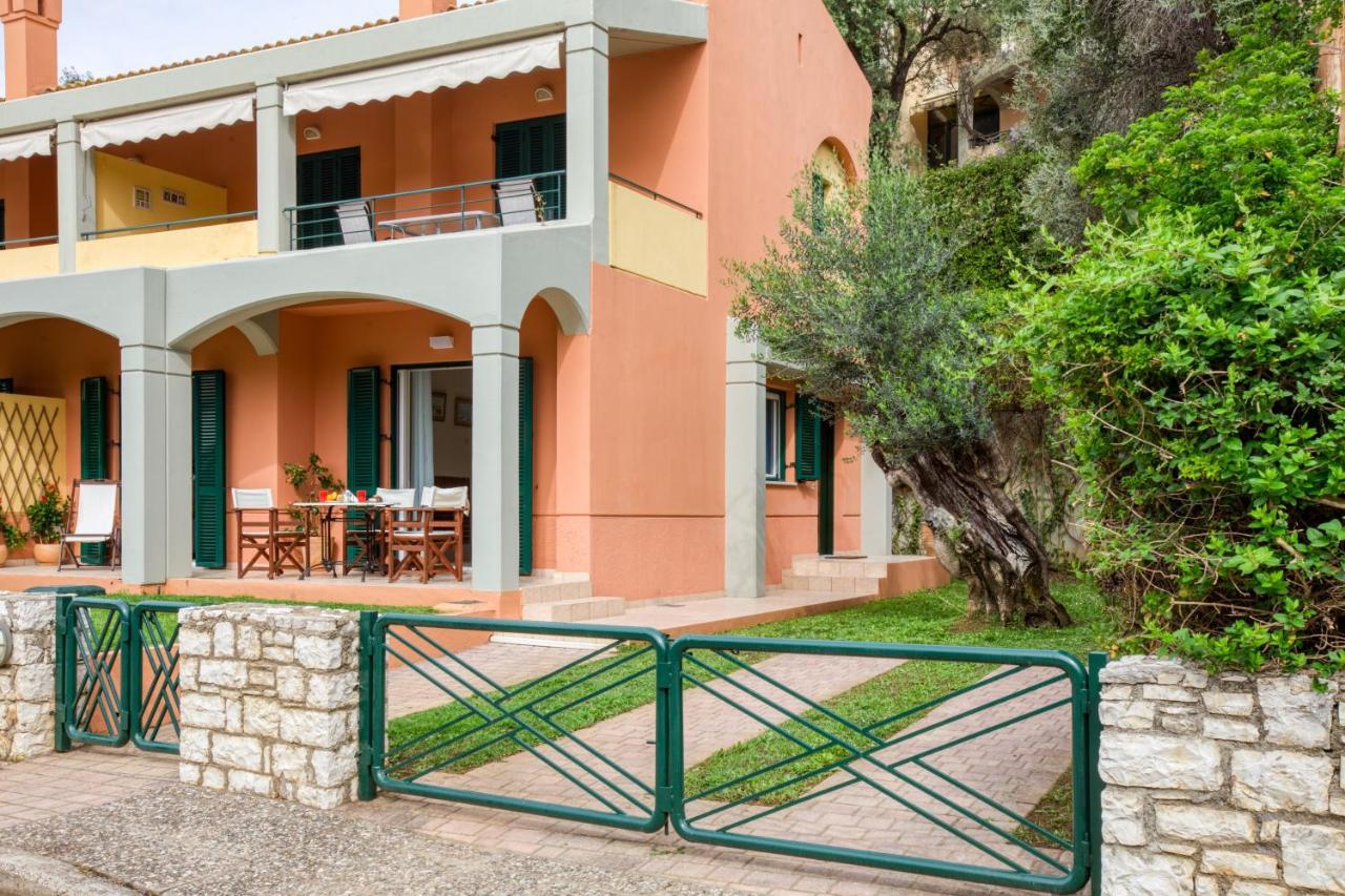 Dimeli Junior Apartment At The Beach Barbáti Kültér fotó
